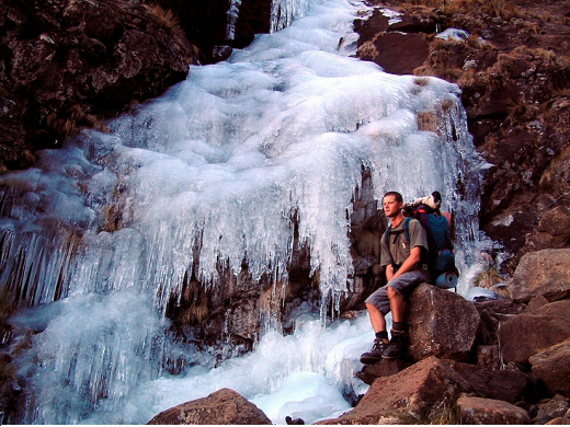 Ice_climbing_in_Drakensberg_Francois_Swanepoel_520_390auto_s_c1_center_center.png